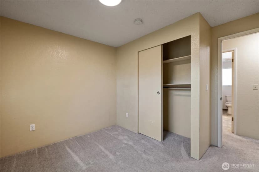 Property photo for 3207 45th Avenue Ne, Tacoma photo 26