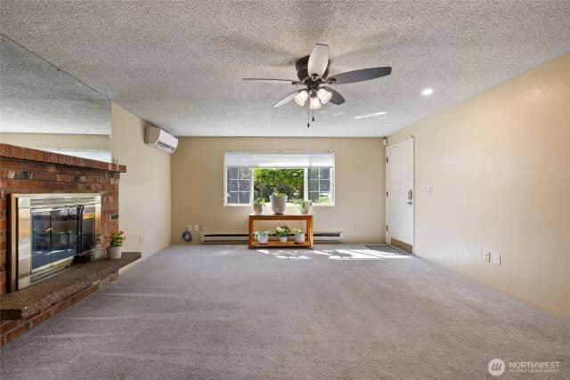 Property photo for 3207 45th Avenue Ne, Tacoma photo 5