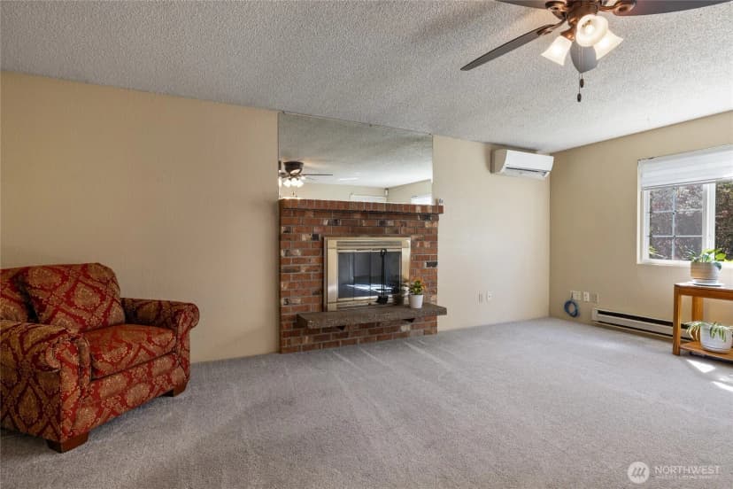 Property photo for 3207 45th Avenue Ne, Tacoma photo 6