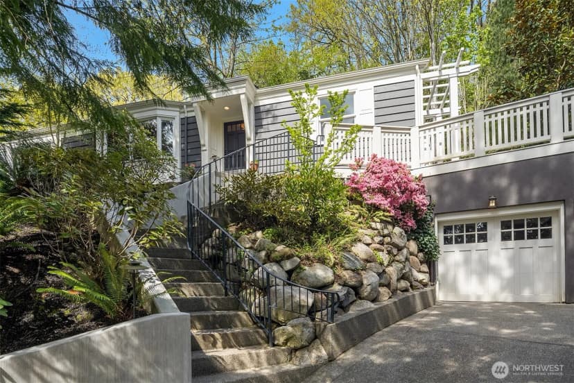 Property photo for 502 Lake Washington Boulevard E, Seattle photo 31