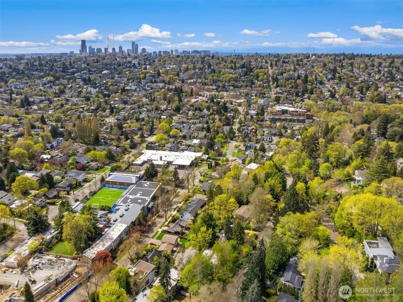 Property photo for 502 Lake Washington Boulevard E, Seattle photo 32