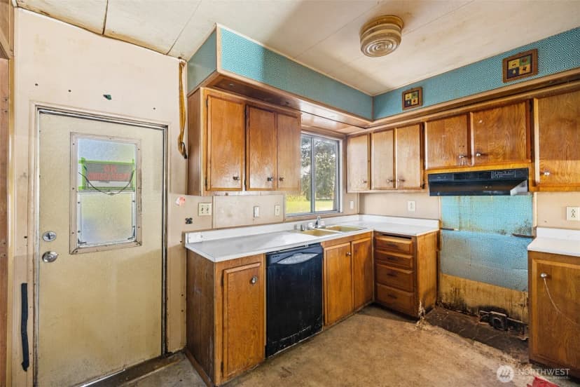 Property photo for 30 Marsden Road, Port Angeles photo 8
