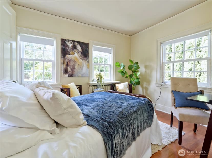 Property photo for 3010 Cascadia Avenue S, Seattle photo 12