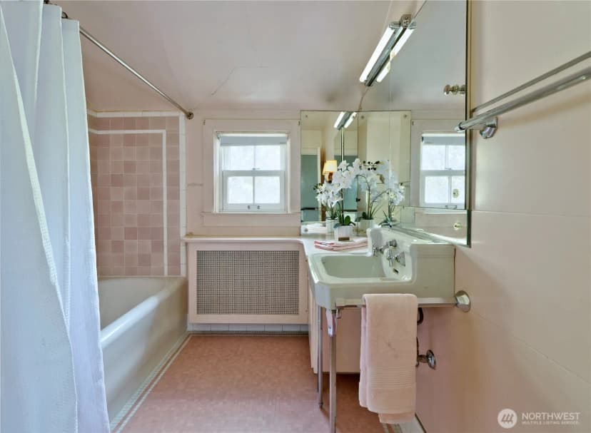Property photo for 3010 Cascadia Avenue S, Seattle photo 19