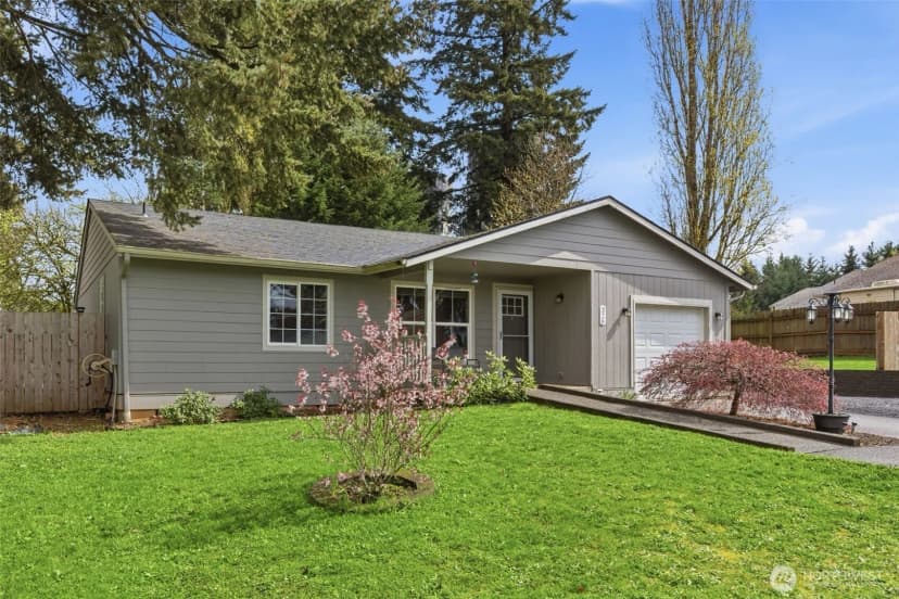 Property photo for 326 Cedar Court, Winlock photo 32