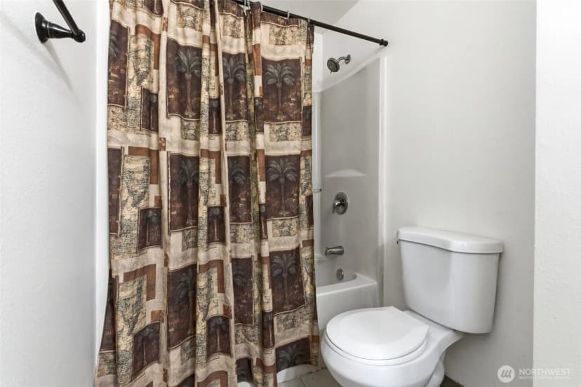 Property photo for 326 Cedar Court, Winlock photo 7