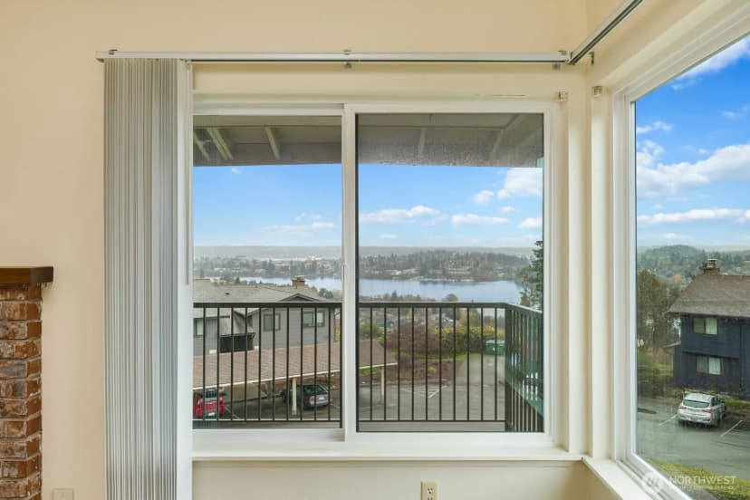 Property photo for 3370 Narrows View Lane Ne #202, Bremerton photo 6