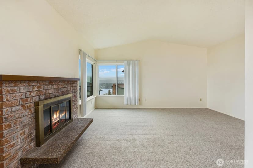 Property photo for 3370 Narrows View Lane Ne #202, Bremerton photo 7