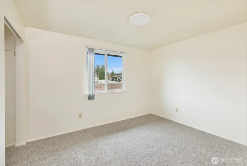 Property photo for 3370 Narrows View Lane Ne #202, Bremerton photo 15