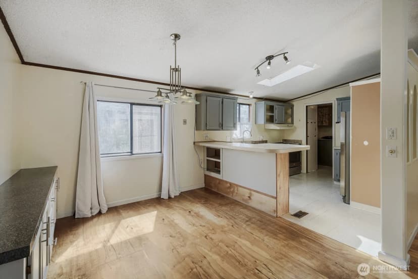Property photo for 2611 S 288th Street #21, Federal Way photo 6