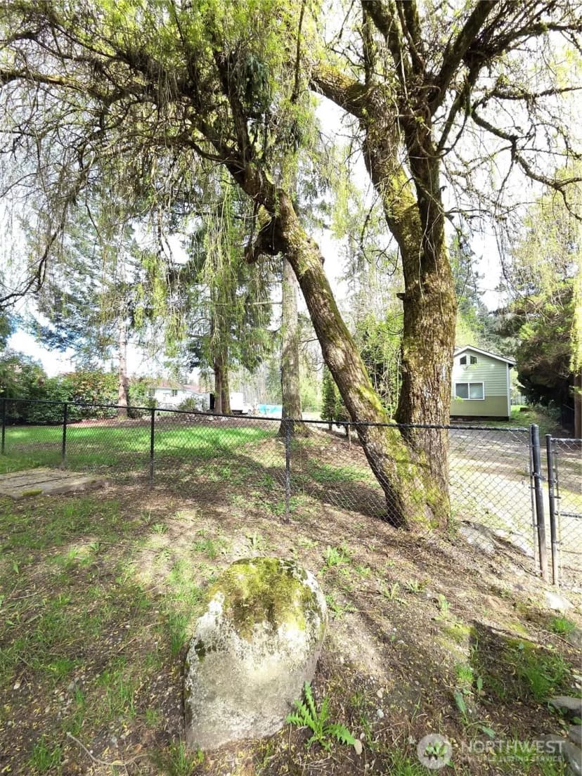Property photo for 1207 E 121st St, Tacoma photo 25