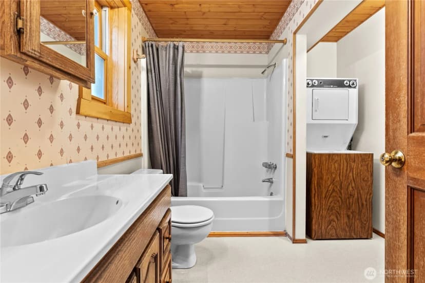 Property photo for 93 Larkspur Drive, Winthrop photo 16