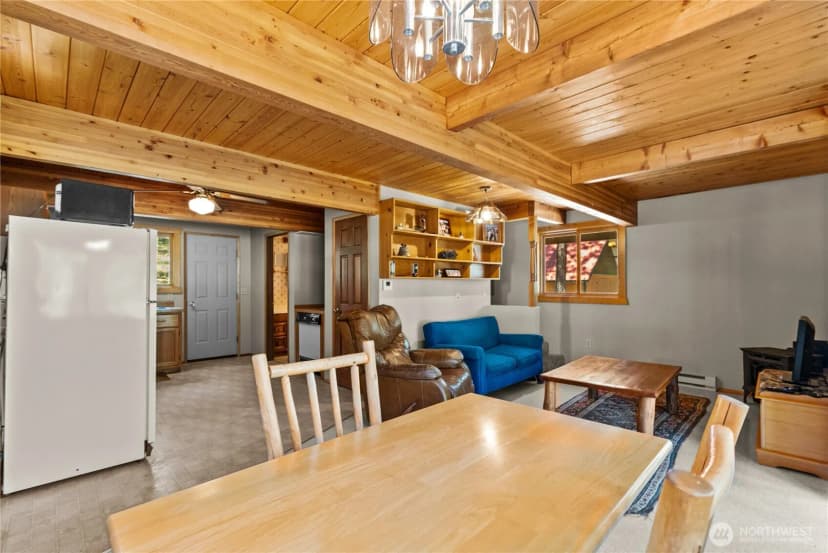 Property photo for 93 Larkspur Drive, Winthrop photo 12