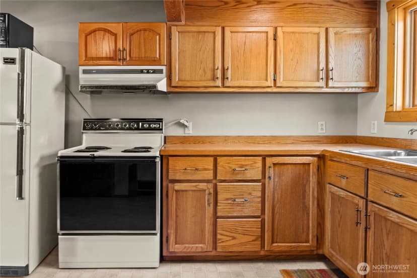 Property photo for 93 Larkspur Drive, Winthrop photo 7