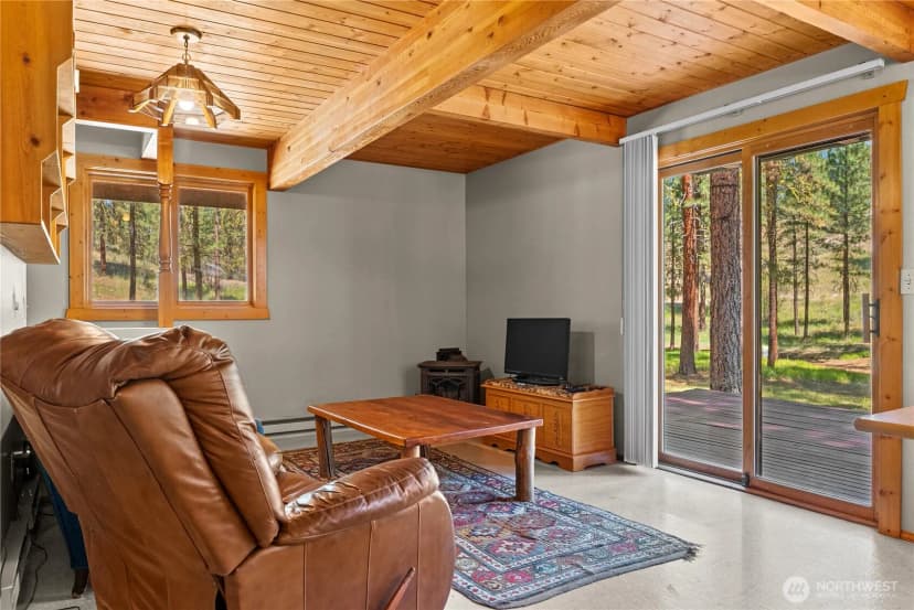 Property photo for 93 Larkspur Drive, Winthrop photo 11