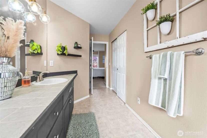 Property photo for 425 Sorensen St, Buckley photo 26