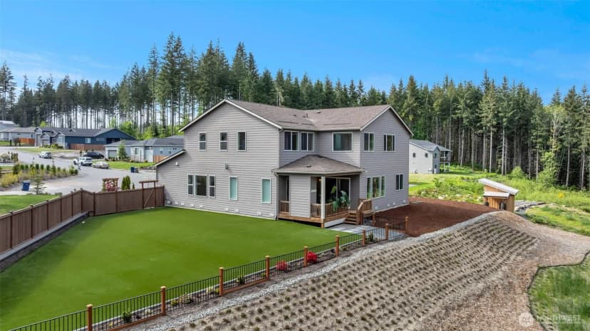 Property photo for 13824 127th Street Ne, Lake Stevens photo 30