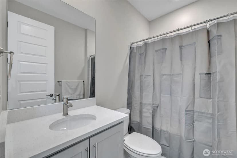 Property photo for 13824 127th Street Ne, Lake Stevens photo 25