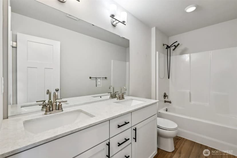 Property photo for 18351 134th Avenue E, Puyallup photo 24