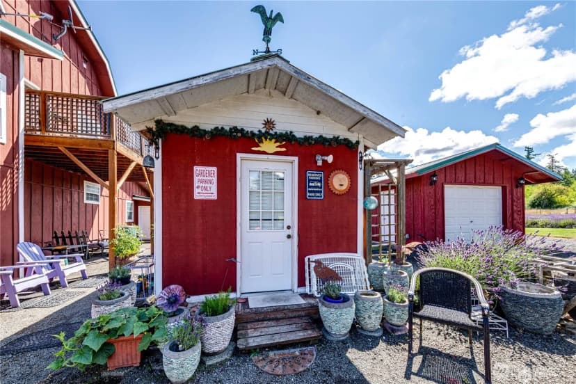 Property photo for 274154 Highway 101, Sequim photo 13
