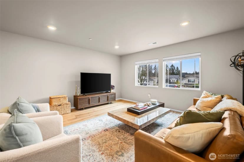 Property photo for 3512 Hoffman Hill Boulevard, Dupont photo 14