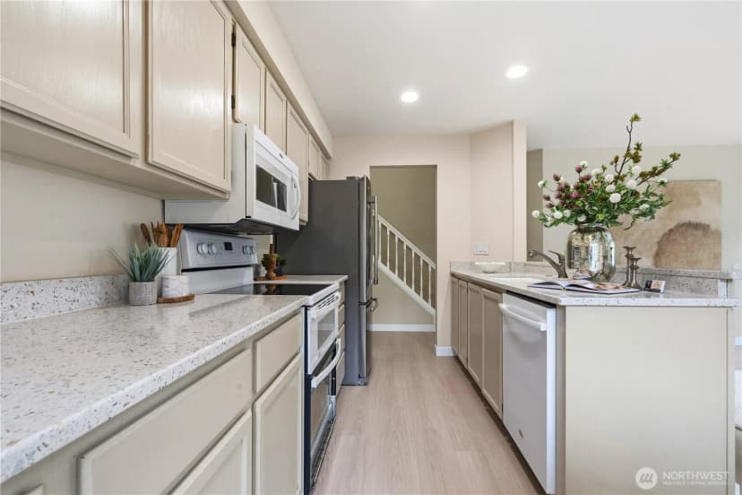 Property photo for 4222 144th Lane Se #31, Bellevue photo 10
