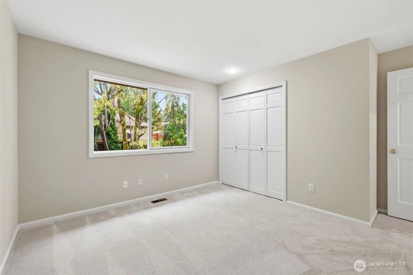 Property photo for 22226 Ne 19th Street, Sammamish photo 34