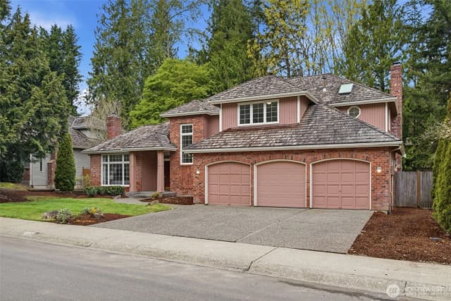 Property photo for 22226 Ne 19th Street, Sammamish photo 2