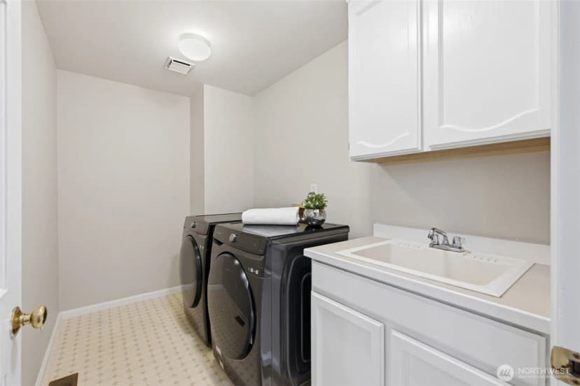 Property photo for 22226 Ne 19th Street, Sammamish photo 36