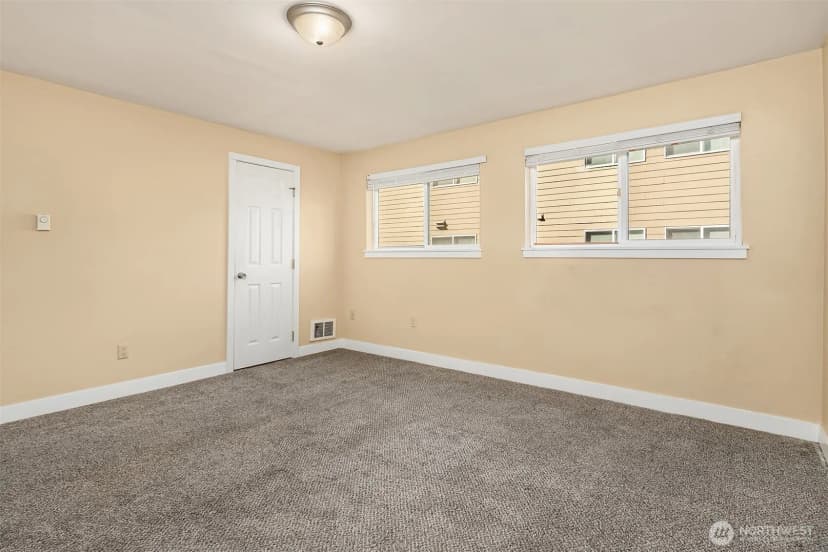 Property photo for 28426 S 16th Ave, Federal Way photo 10