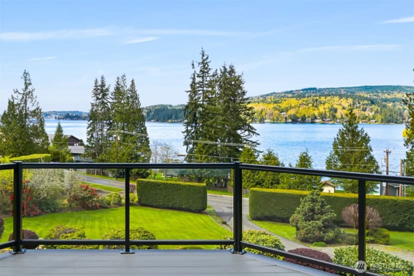 Property photo for 2651 Lake Whatcom Boulevard, Bellingham