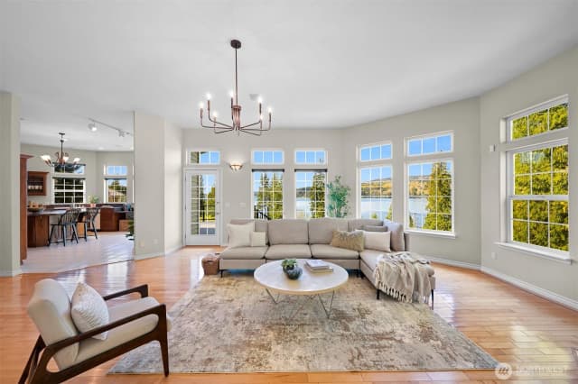 Property photo for 2651 Lake Whatcom Boulevard, Bellingham photo 5
