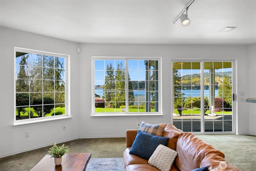 Property photo for 2651 Lake Whatcom Boulevard, Bellingham photo 18