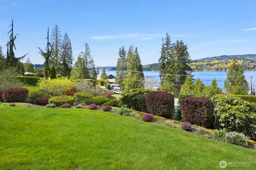 Property photo for 2651 Lake Whatcom Boulevard, Bellingham photo 30
