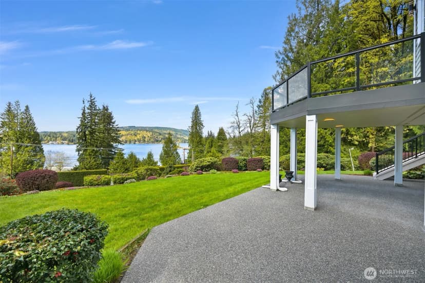 Property photo for 2651 Lake Whatcom Boulevard, Bellingham photo 20