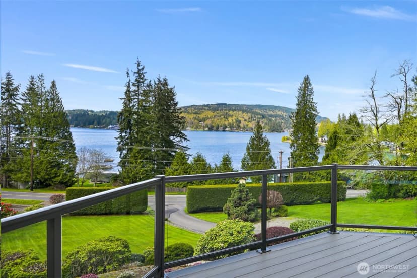 Property photo for 2651 Lake Whatcom Boulevard, Bellingham photo 11