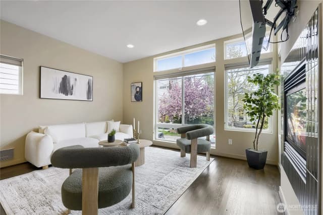 Property photo for 1741 Nw 60th Street #a, Seattle photo 5