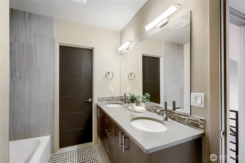 Property photo for 1741 Nw 60th Street #a, Seattle photo 15