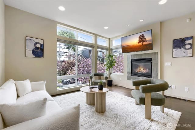 Property photo for 1741 Nw 60th Street #a, Seattle photo 4