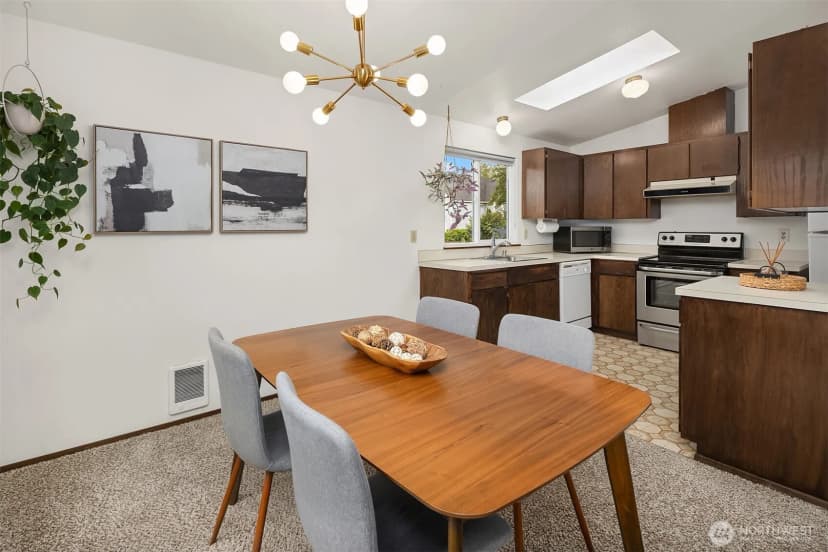 Property photo for 16232 2nd Place W, Lynnwood photo 6