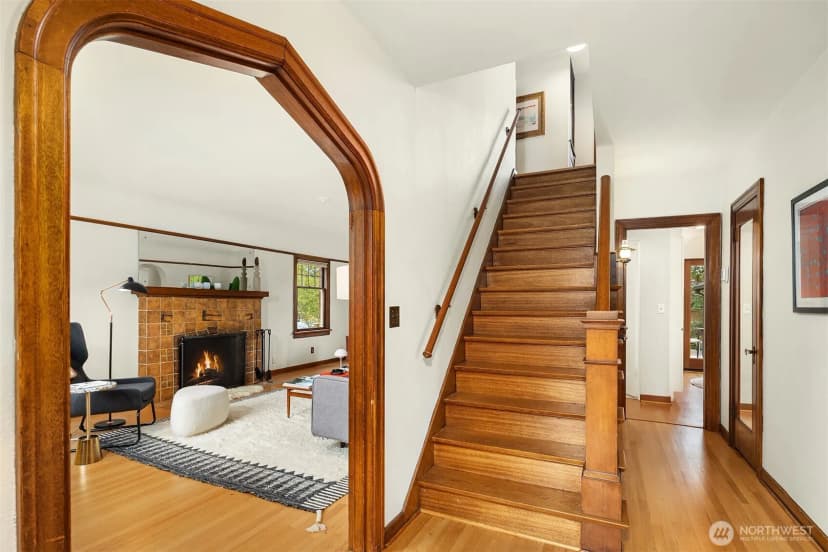 Property photo for 6856 17th Avenue Ne, Seattle photo 21