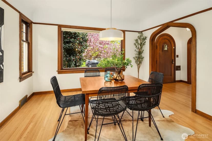 Property photo for 6856 17th Avenue Ne, Seattle photo 16