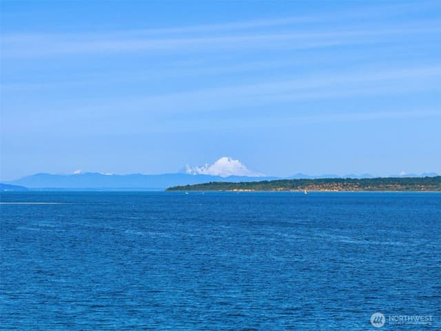 Property photo for 4290 Rockaway Beach Road Ne, Bainbridge Island photo 3