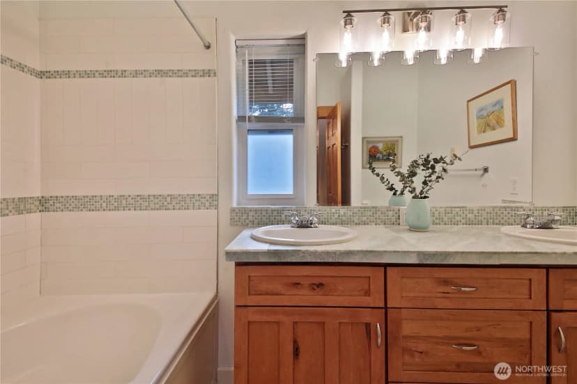 Property photo for 1871 Salmonberry Road, Langley photo 19