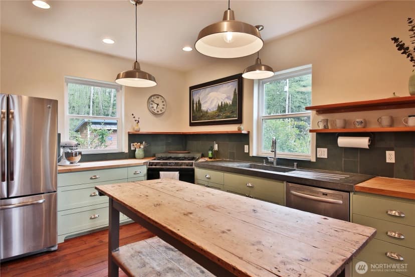 Property photo for 1871 Salmonberry Road, Langley photo 8