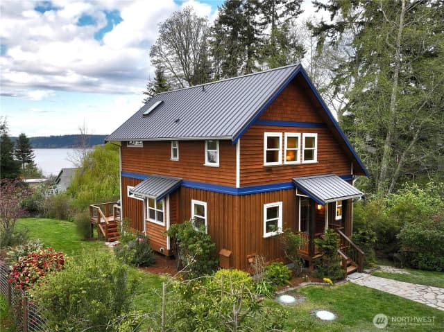 Property photo for 1871 Salmonberry Road, Langley