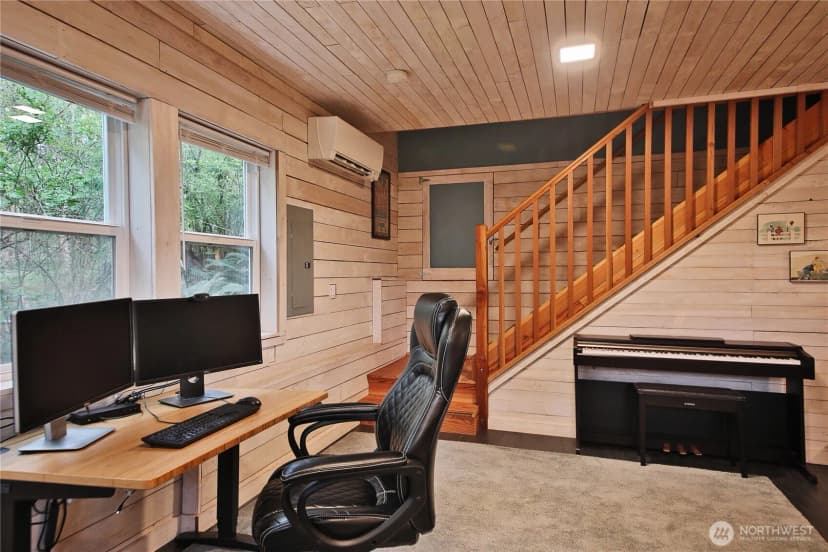 Property photo for 1871 Salmonberry Road, Langley photo 23