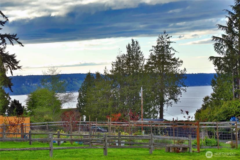 Property photo for 1871 Salmonberry Road, Langley photo 28