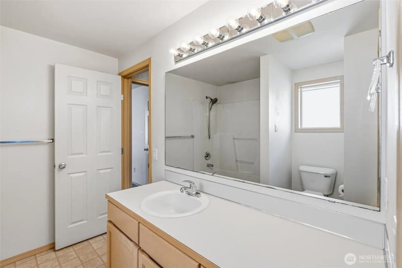 Property photo for 1304 Wildflower Way, Sedro Woolley photo 22