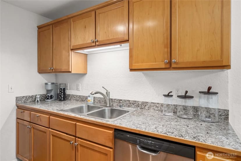 Property photo for 750 N 143rd Street #212, Seattle photo 7